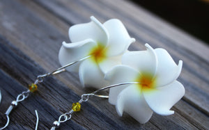 Pua Nani Earrings • White