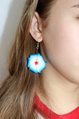Olelo Flower Earrings