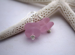 Pihi Earrings • Pink